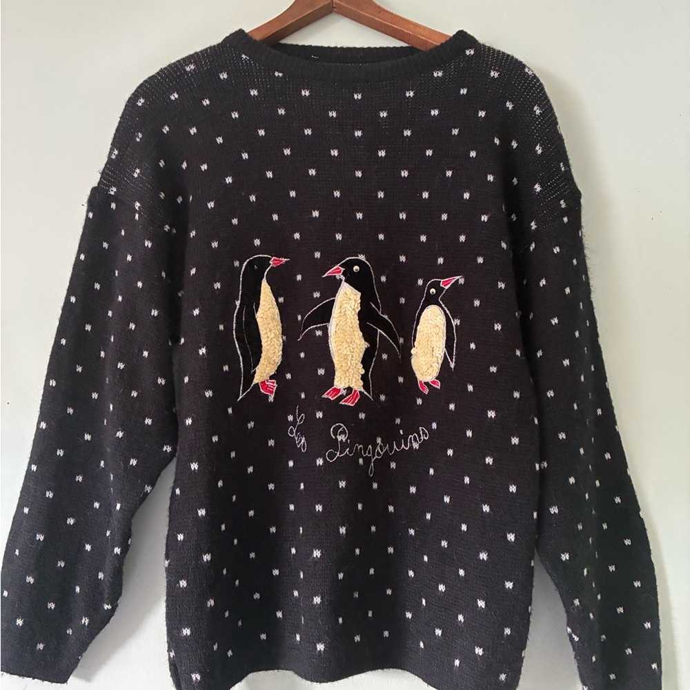 Vtg 90s Penguin Embroidered Sequins Winter Black Sweater with Dots - Medium